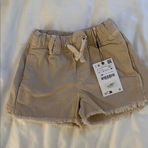 Zara Girls Beige Frayed Hem Shorts size 7